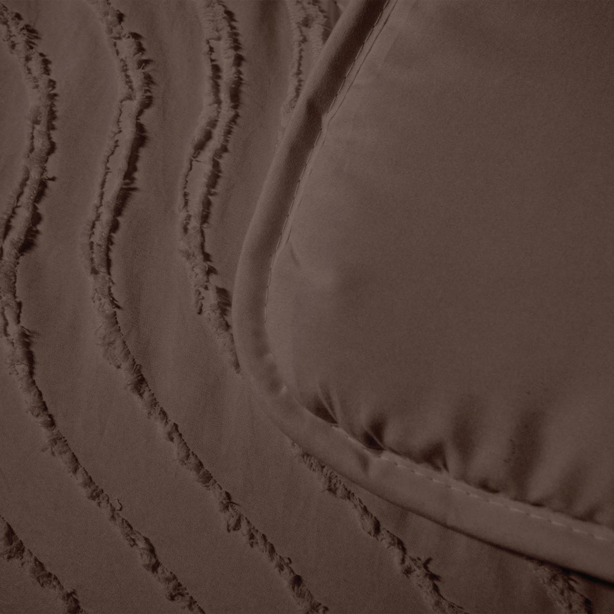 Tufted Waves dekbed Bruin